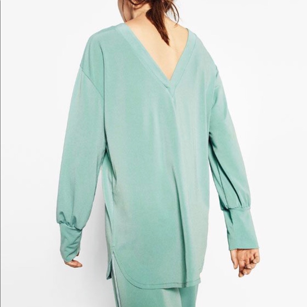 Zara Mint Green V-Neck Long Sleeve Top